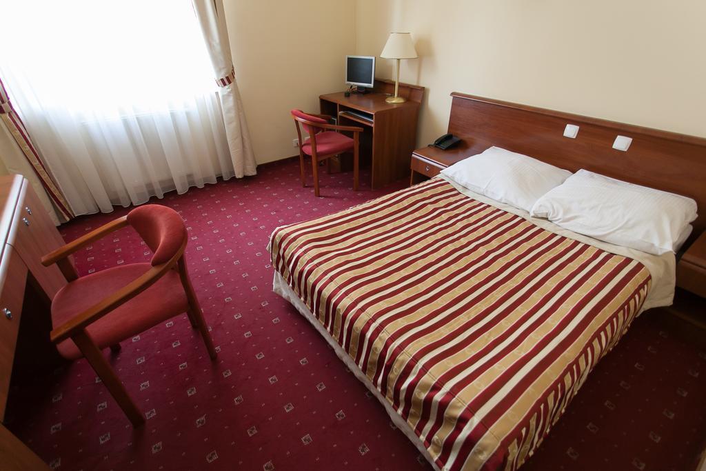 Hotel Twins II Varšava Pokoj fotografie