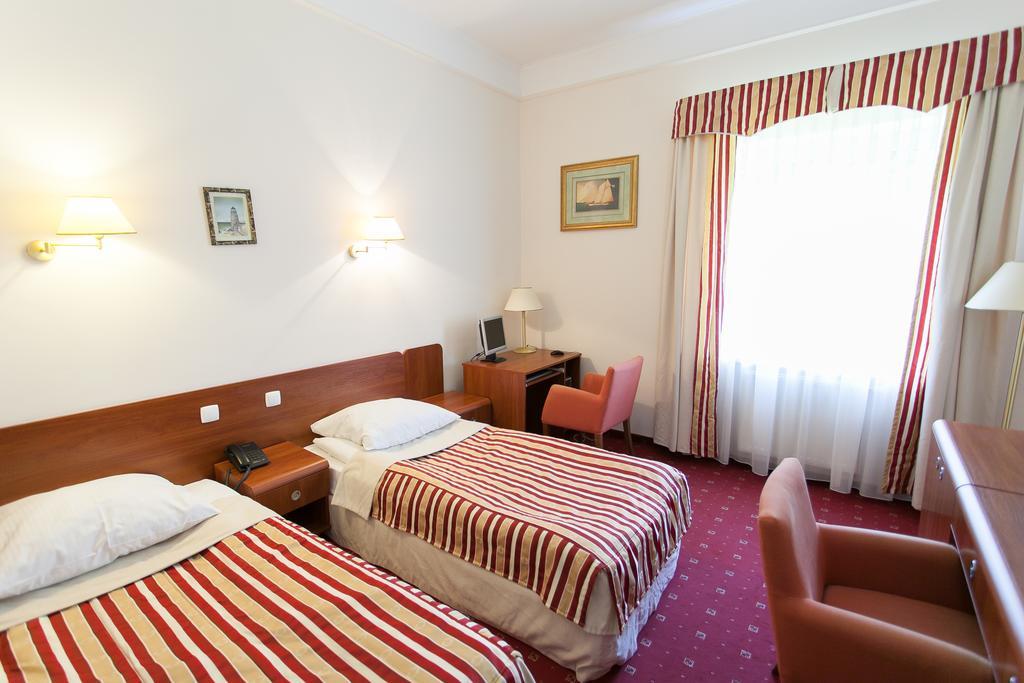 Hotel Twins II Varšava Pokoj fotografie