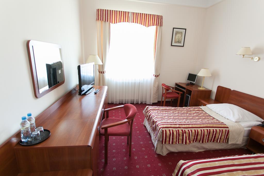 Hotel Twins II Varšava Pokoj fotografie