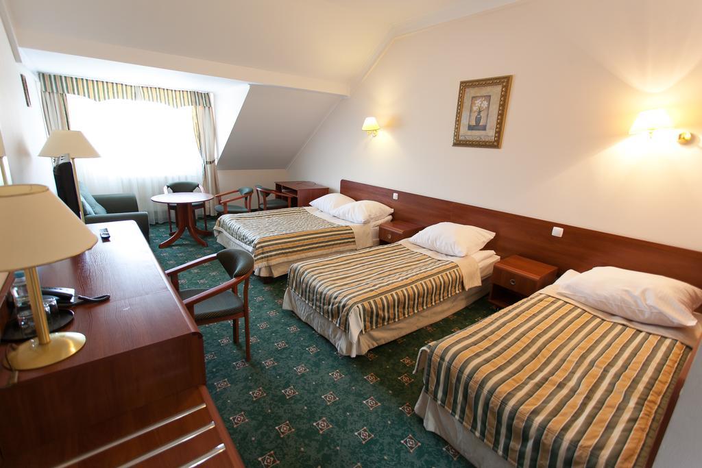 Hotel Twins II Varšava Pokoj fotografie